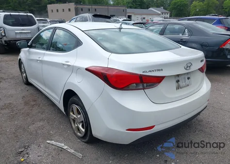 2015 Hyundai Elantra Se z USA, uszkodzony, nr VIN 5NPDH4AE2FH592038